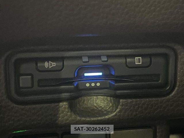 Honda N BOX 2021-03 8848939-5