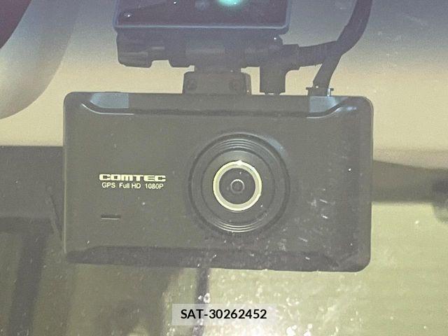Honda N BOX 2021-03 8848939-6