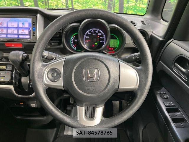 Honda N BOX 2016-06 8871574-10