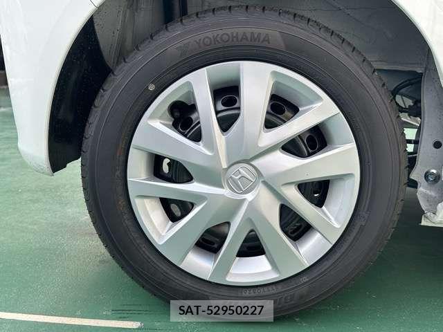 Honda N BOX 2026-06 8871560-11