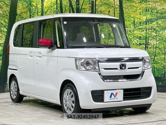 Honda N BOX 2019-03 8871567-15