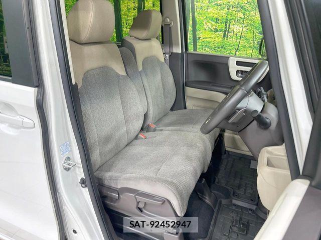 Honda N BOX 2019-03 8871567-7