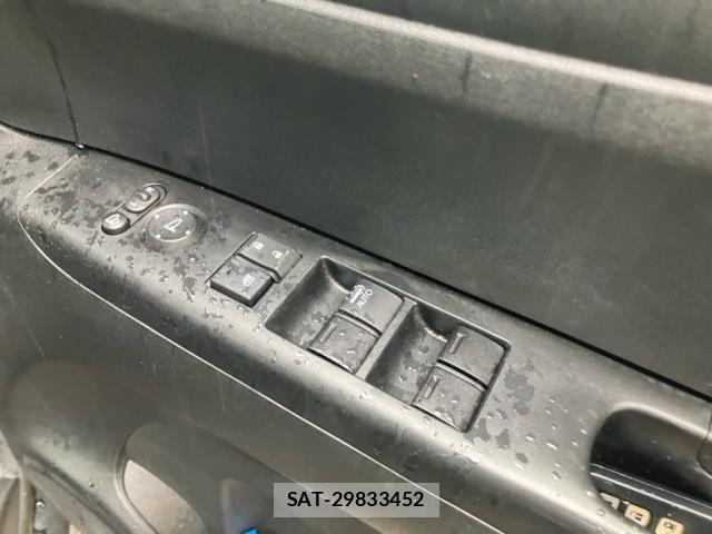 Honda N BOX 2014-02 8871594-11