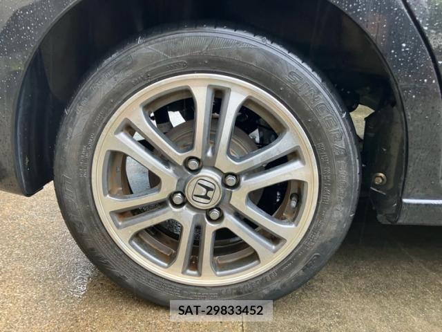 Honda N BOX 2014-02 8871594-6