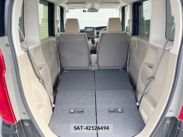 Honda N BOX 2017-11 8871582-9