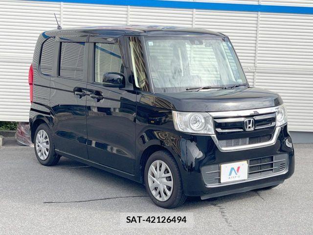 Honda N BOX 2017-11 8871582-15