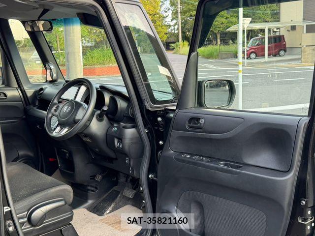 Honda N BOX 2015-07 8871585-27