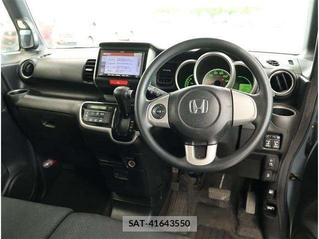 Honda N BOX 2013-06 8871589-1