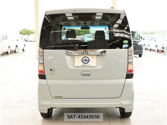 Honda N BOX 2013-06 8871589-20