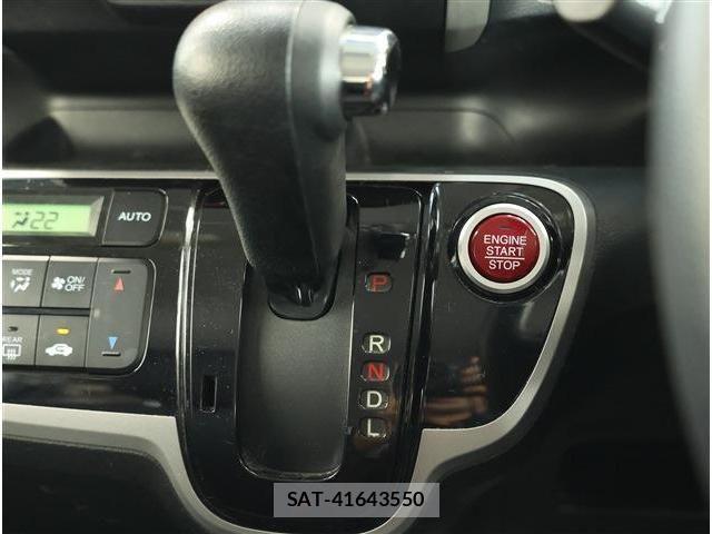 Honda N BOX 2013-06 8871589-7