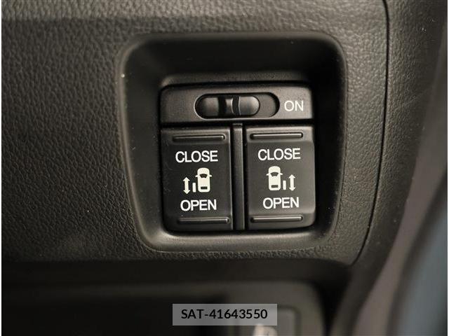 Honda N BOX 2013-06 8871589-8