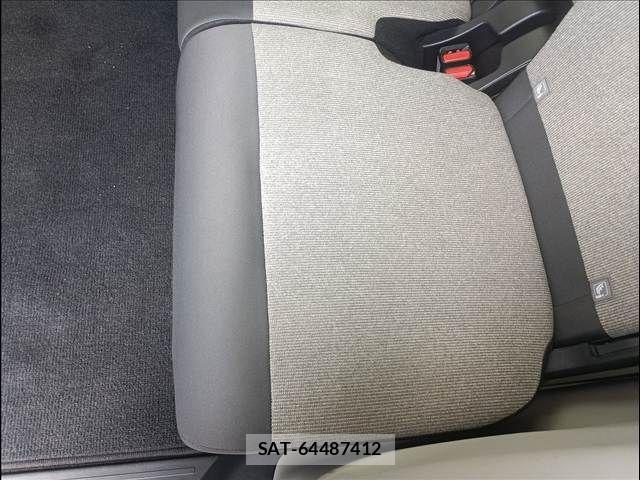 Honda N BOX 2023-11 8871570-10