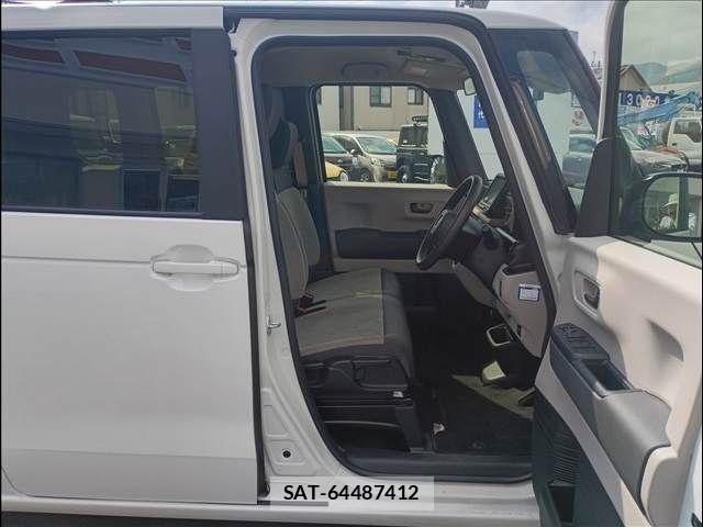 Honda N BOX 2023-11 8871570-6