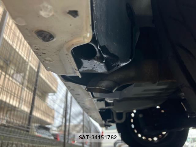 Honda N BOX 2015-10 8871583-8