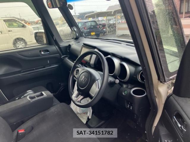 Honda N BOX 2015-10 8871583-10