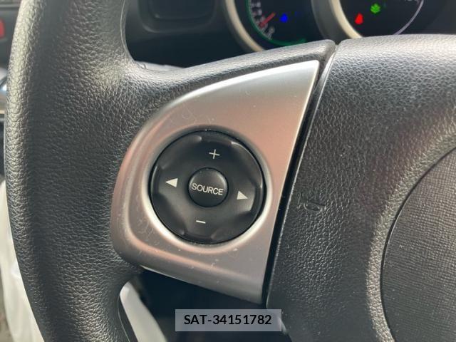 Honda N BOX 2015-10 8871583-13