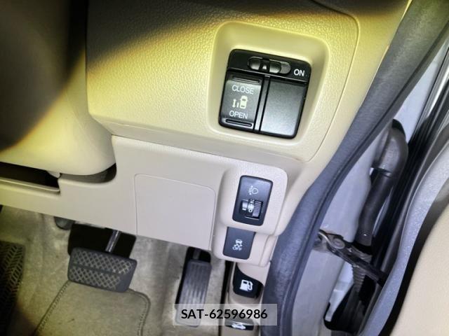 Honda N BOX 2012-08 8871595-18