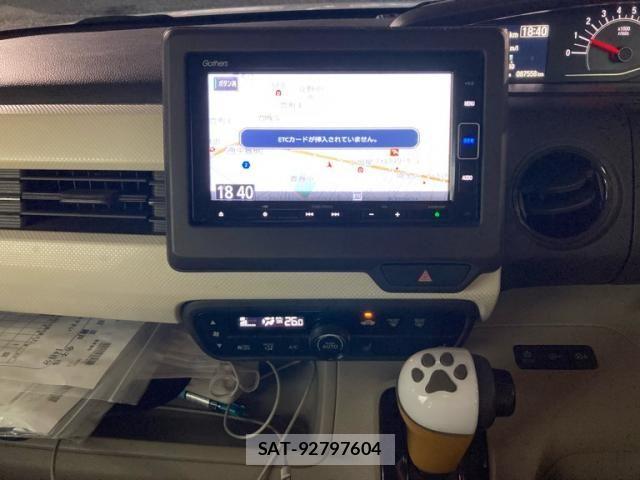 Honda N BOX 2019-10 8871590-16