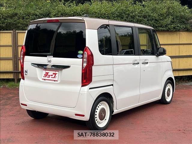 Honda N BOX 2019-08 8871566-4