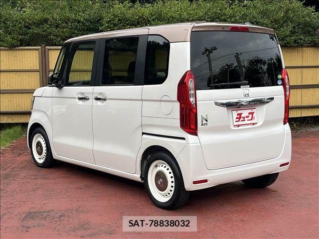 Honda N BOX 2019-08 8871566-6