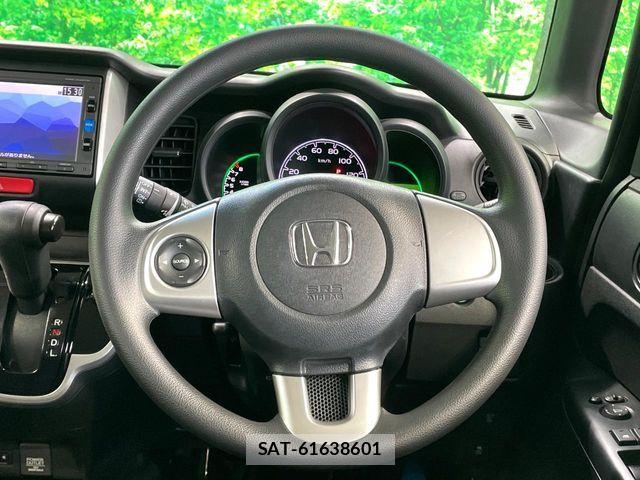 Honda N BOX 2016-04 8871580-10