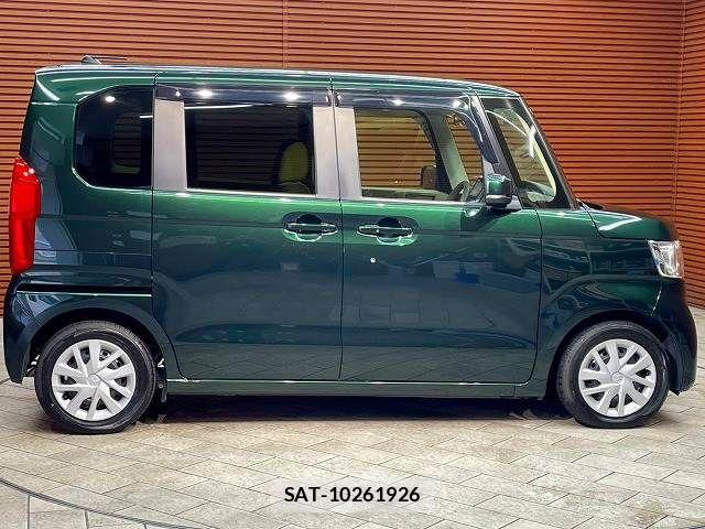 Honda N BOX 2019-08 8871576-16