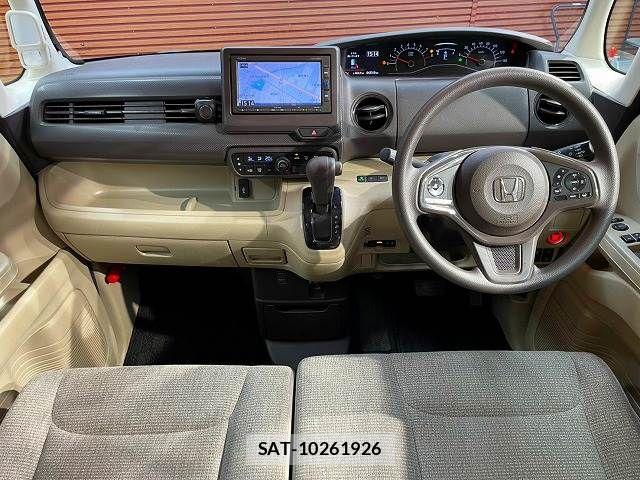 Honda N BOX 2019-08 8871576-1