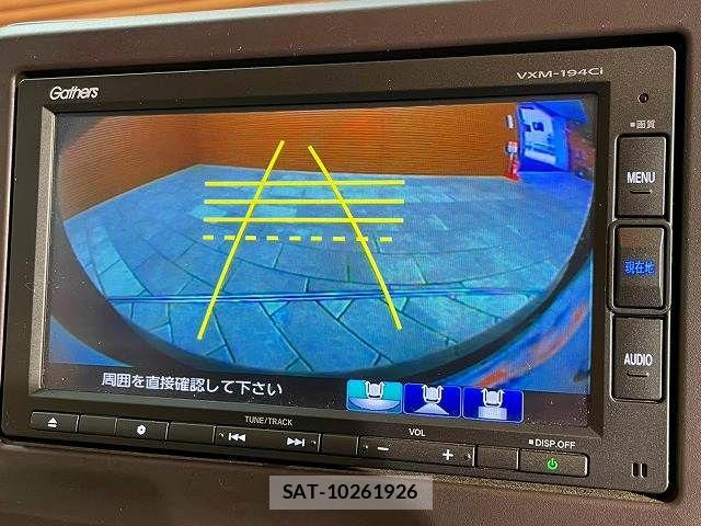 Honda N BOX 2019-08 8871576-3