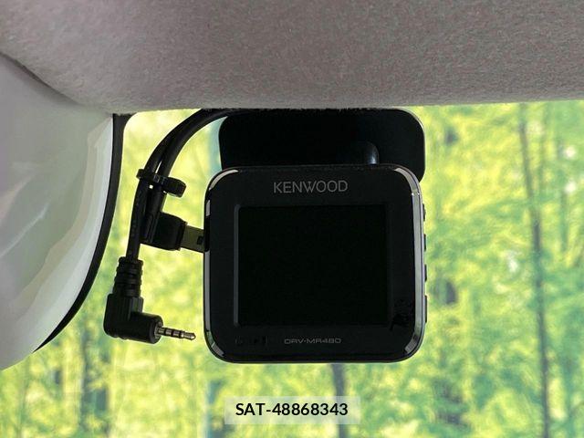 Honda N BOX 2024-04 8871557-5