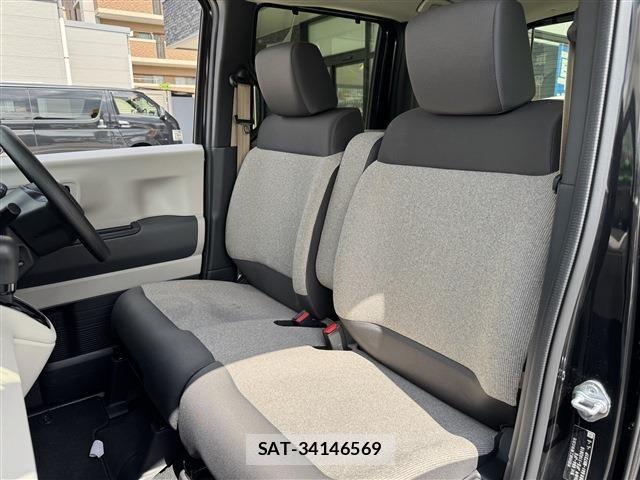 Honda N BOX 2024-08 8871563-9