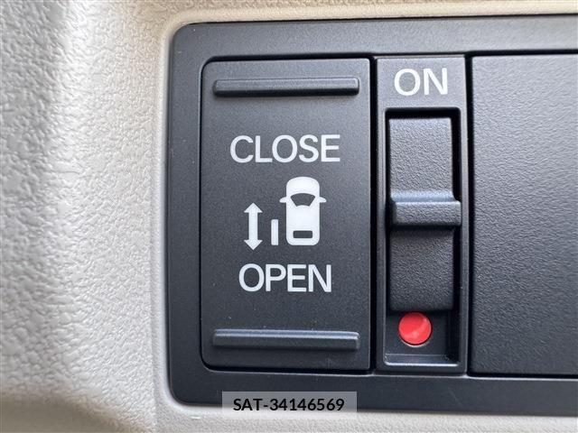 Honda N BOX 2024-08 8871563-16