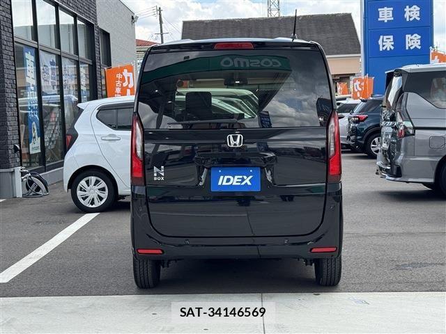 Honda N BOX 2024-08 8871563-4