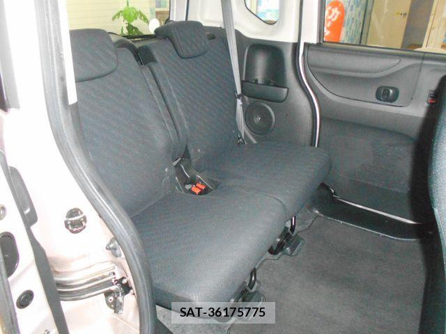 Honda N BOX 2013-10 8871584-11