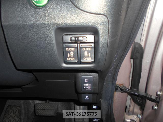 Honda N BOX 2013-10 8871584-18