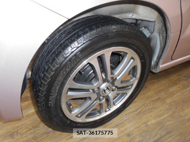 Honda N BOX 2013-10 8871584-24