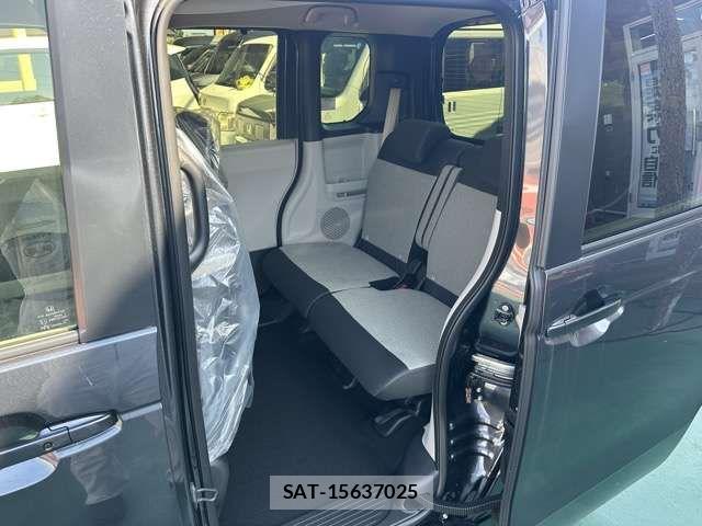 Honda N BOX 2026-05 8871559-5