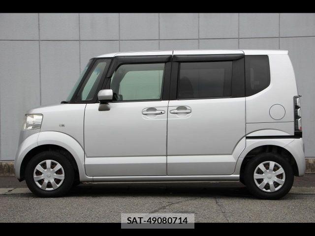 Honda N BOX 2013-03 8871588-15