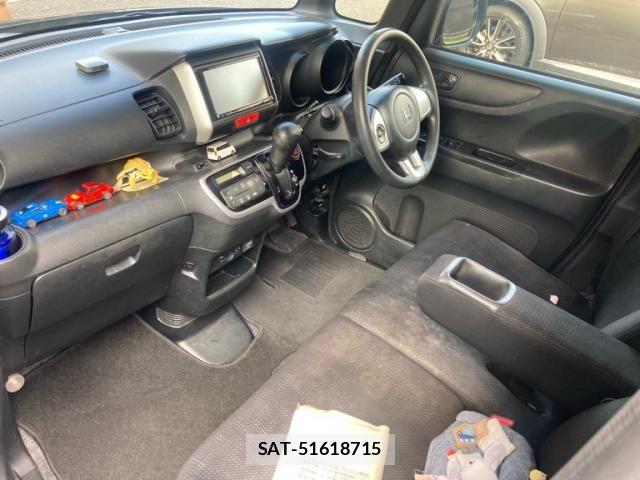 Honda N BOX 2016-05 8871587-13