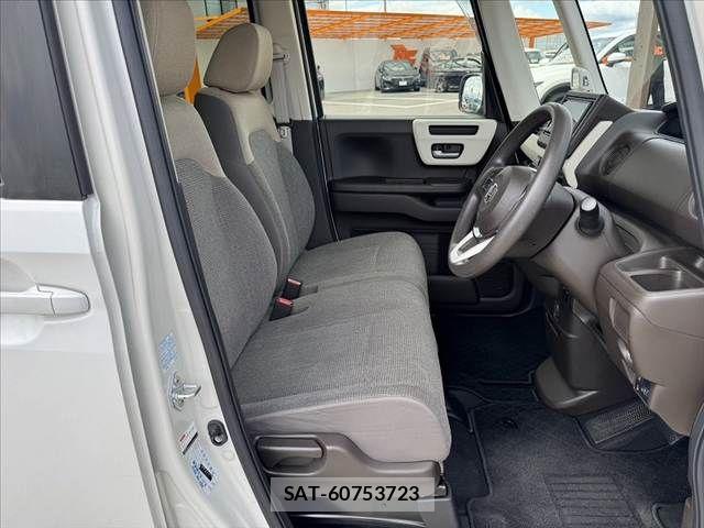 Honda N BOX 2021-08 8881045-16