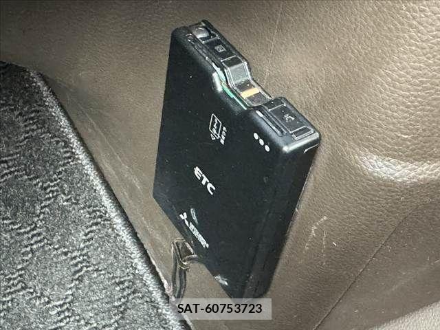 Honda N BOX 2021-08 8881045-5