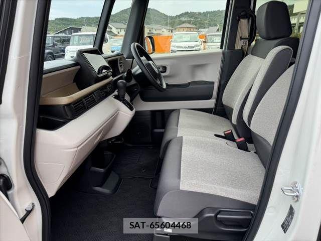 Honda N BOX 2025-08 8881013-17