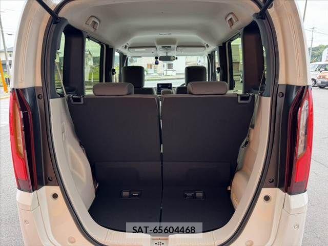 Honda N BOX 2025-08 8881013-19