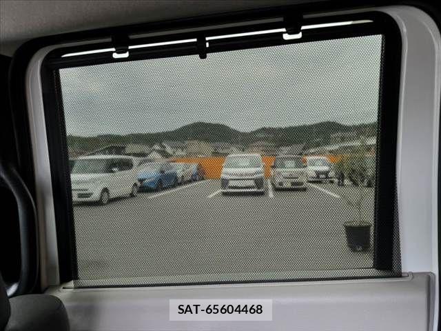 Honda N BOX 2025-08 8881013-29