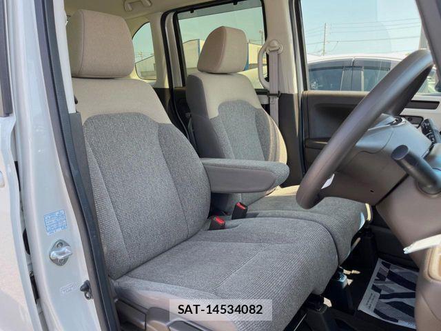 Honda N BOX 2023-04 8881030-9