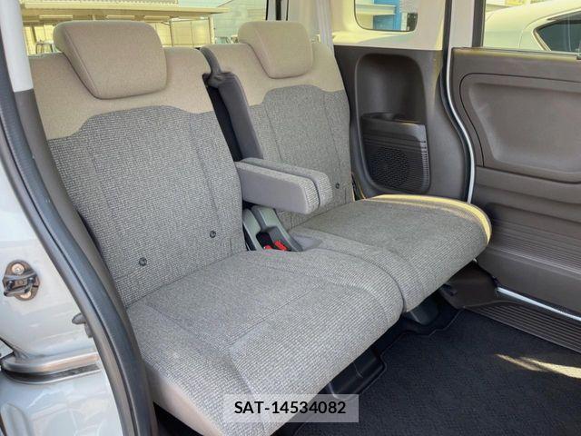 Honda N BOX 2023-04 8881030-10