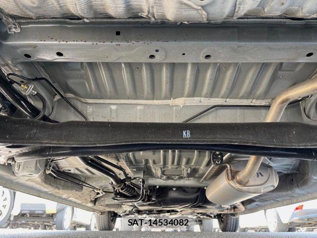 Honda N BOX 2023-04 8881030-18