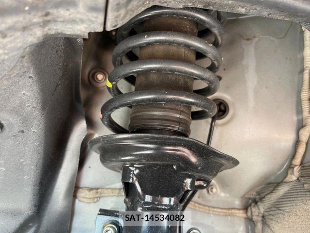 Honda N BOX 2023-04 8881030-19