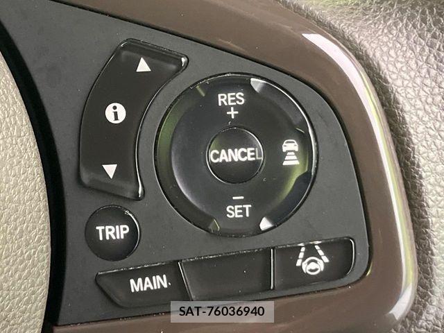 Honda N BOX 2022-01 8881018-5