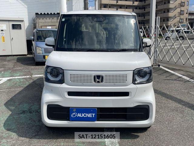 Honda N BOX 2024-02 8881032-1