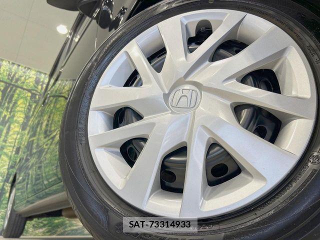 Honda N BOX 2024-03 8881019-12